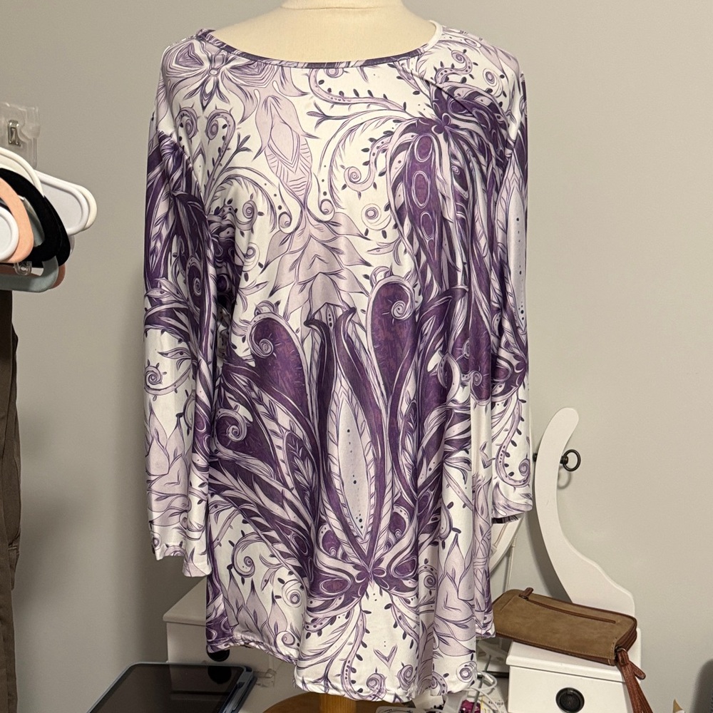 Floral Purple and White Women's Tunic